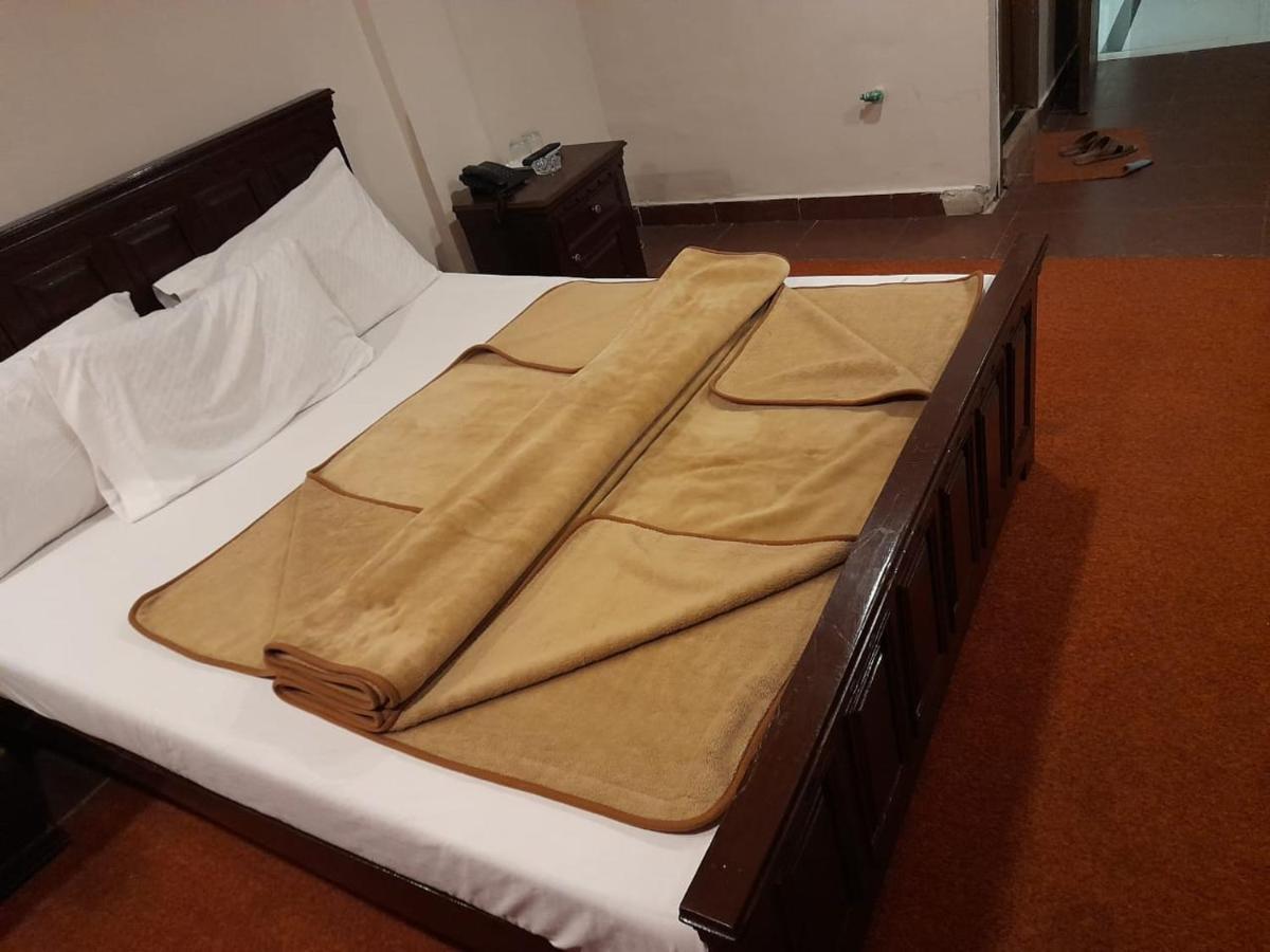 Hotel Burj Al Hateem Rawalpindi Ngoại thất bức ảnh